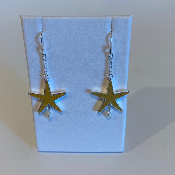 Women’s Silver Plated starfish earrings - Picture 6 of 6